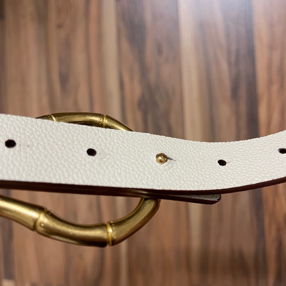 J McLaughlin reversible Leather Belt with Gold bamboo style buckle - Picture 9 of 9
